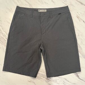 Travis Mathew Men's 34 Athletic Golf Chino Shorts Grey 10” Inseam Stretch